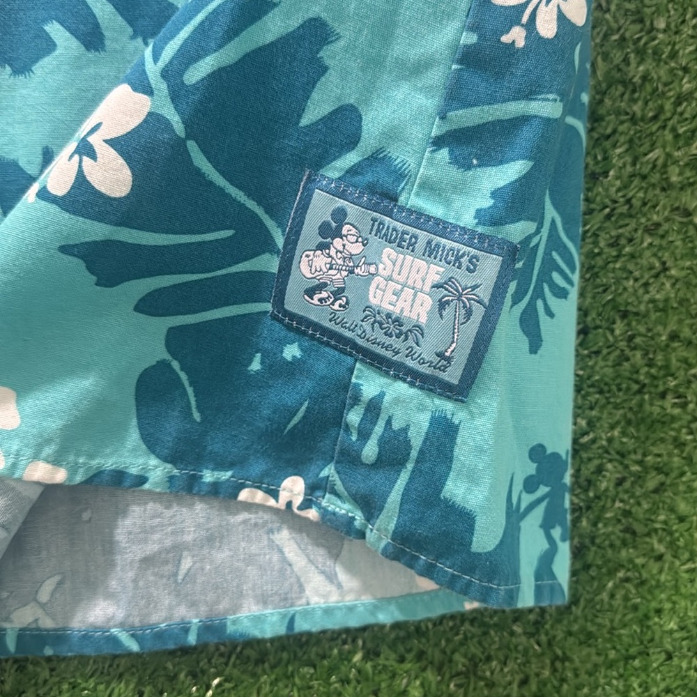 Disney World Surf Gear - Picture 2 of 6